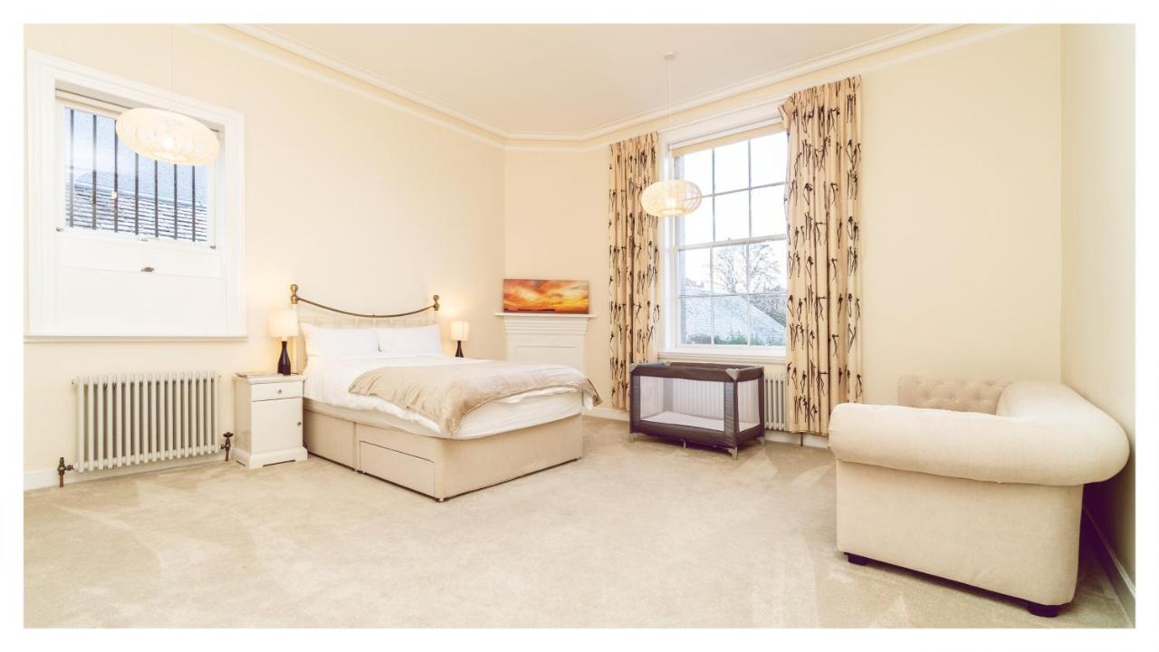 A Luxurious Masterpiece Steps From Stirling Exterior photo