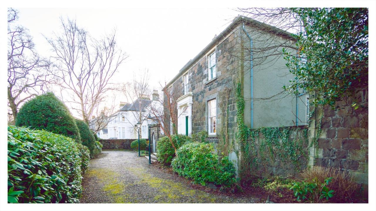 A Luxurious Masterpiece Steps From Stirling Exterior photo